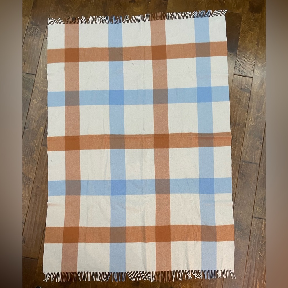 Plaid wool blanket from Casper